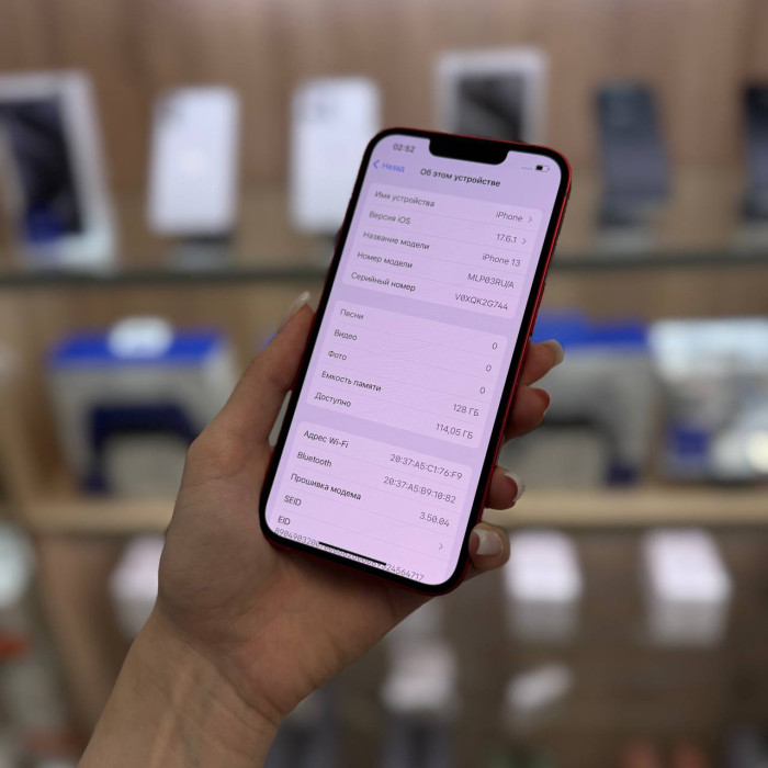 Б/У iPhone 13 128GB (PRODUCT) RED EAC | Фото 2 из 5
