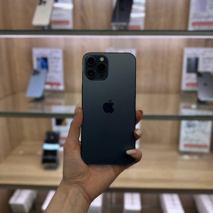 Б/у Смартфон Apple iPhone 12 Pro Max 256GB Pacific Blue RU | Фото 1 из 4