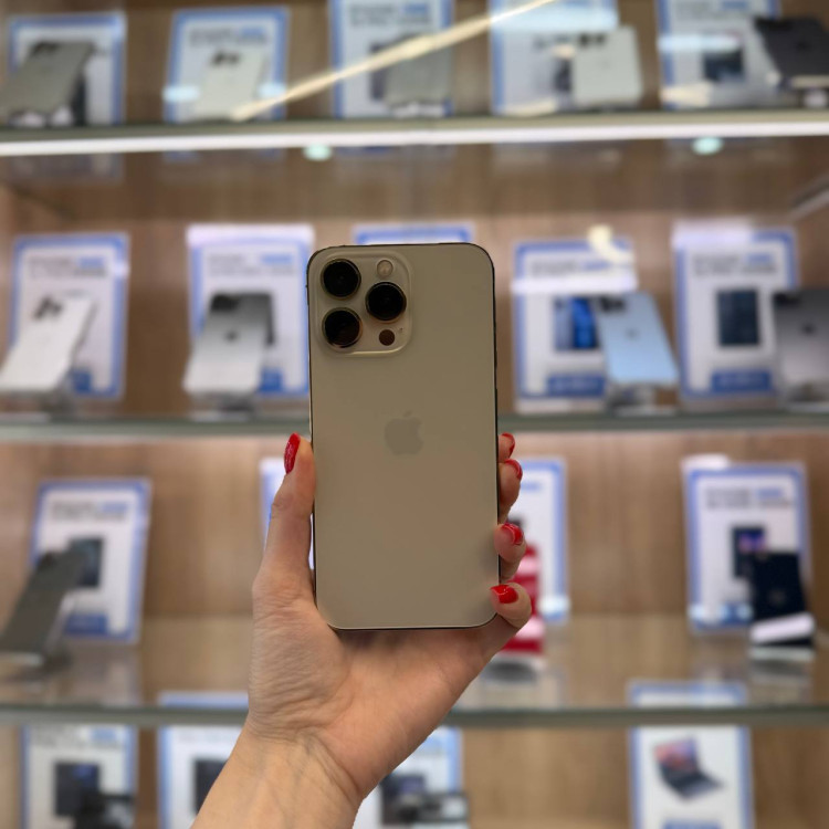 Б/у Смартфон Apple iPhone 13 Pro 128GB Gold