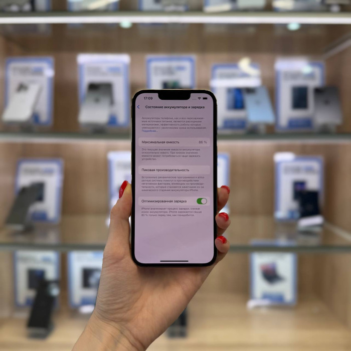 Б/у Смартфон Apple iPhone 13 Pro 128GB Gold | Фото 4 из 5