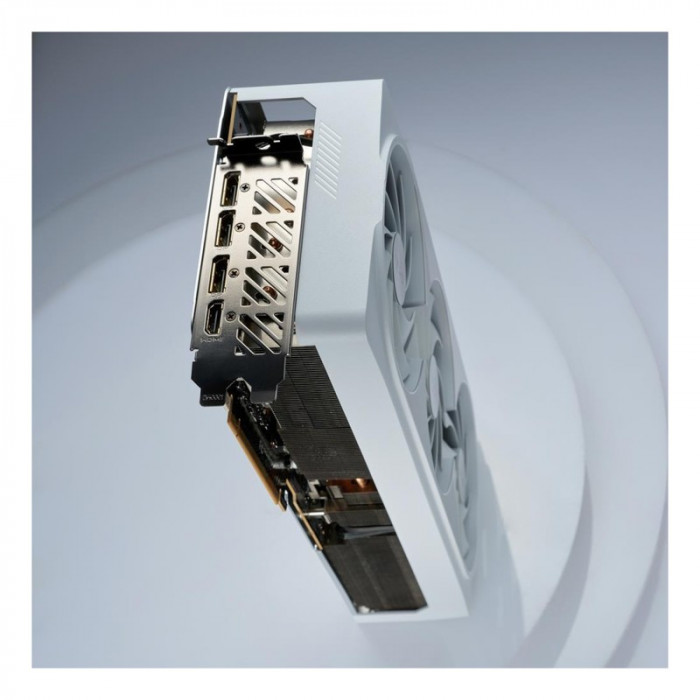 Видеокарта GIGABYTE GeForce RTX 4080 16GB AERO (GV-N4080AERO-16GD), Retail | Фото 6 из 16