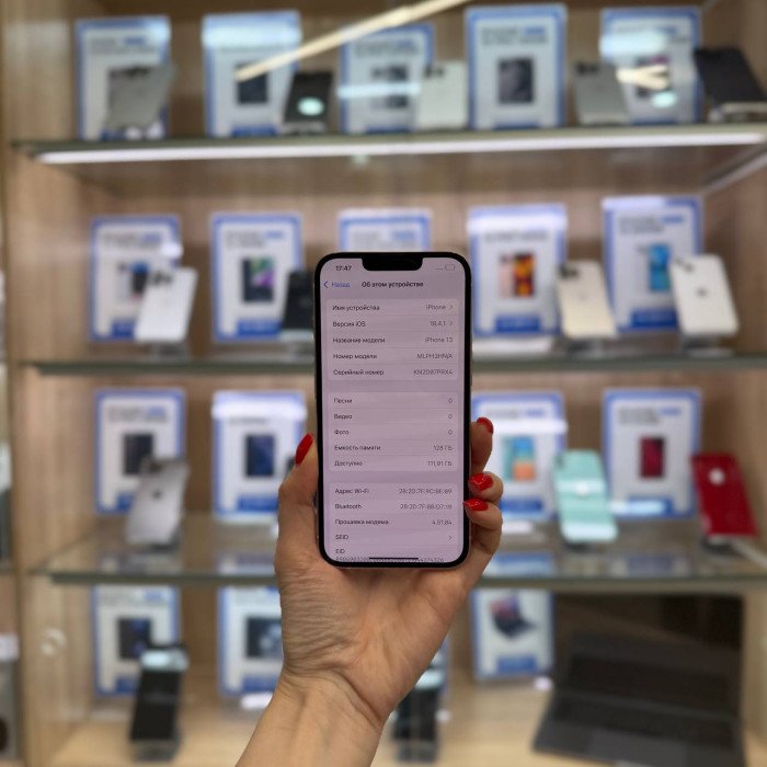 Б/у Смартфон Apple iPhone 13 128GB Pink | Фото 2 из 5