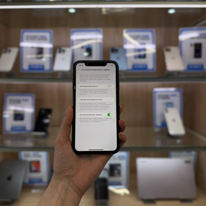 Б/у Смартфон Apple iPhone 11 64GB Черный RU #2 | Фото 4 из 5