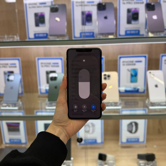 Б/у Смартфон Apple iPhone 11 Pro Max 256GB Midnight Green EU