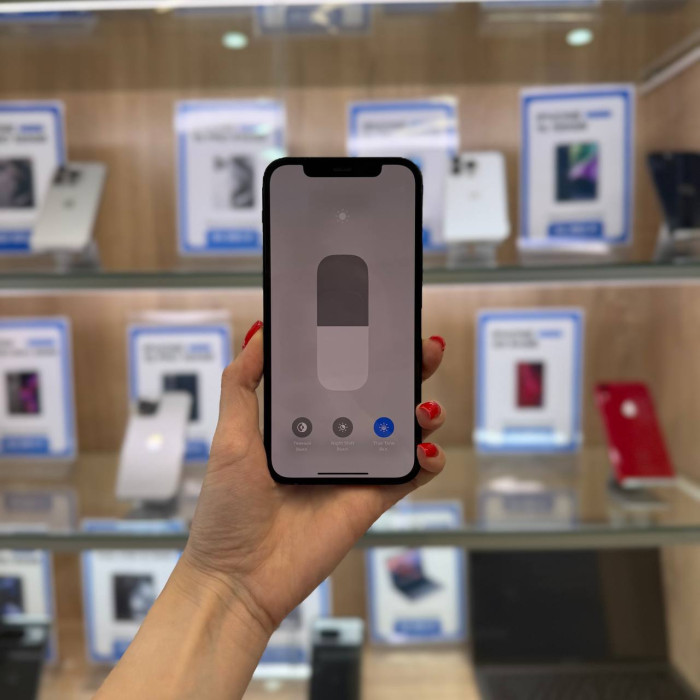 Б/у Смартфон Apple iPhone 12 256GB Black | Фото 3 из 5