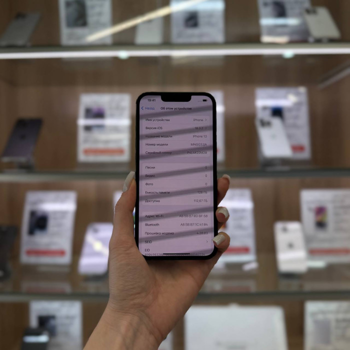 Б/у Смартфон Apple iPhone 13 128GB Зеленый | Фото 2 из 5