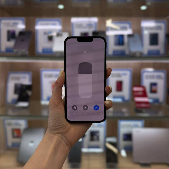 Б/у Смартфон Apple iPhone 14 128GB Midnight | Фото 3 из 5