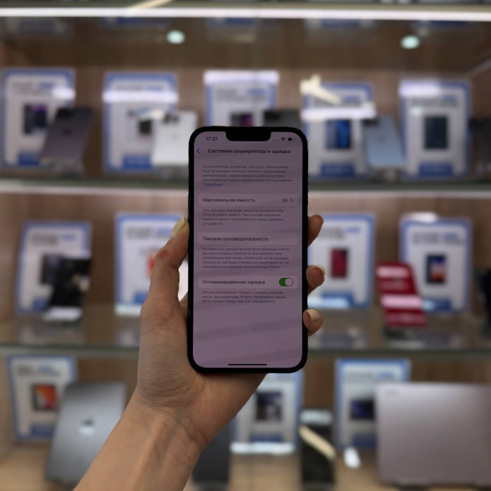 Б/у Смартфон Apple iPhone 14 128GB Midnight | Фото 4 из 5