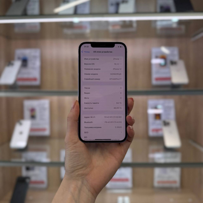 Б/у Смартфон Apple iPhone 12 64GB Purple RU | Фото 2 из 5