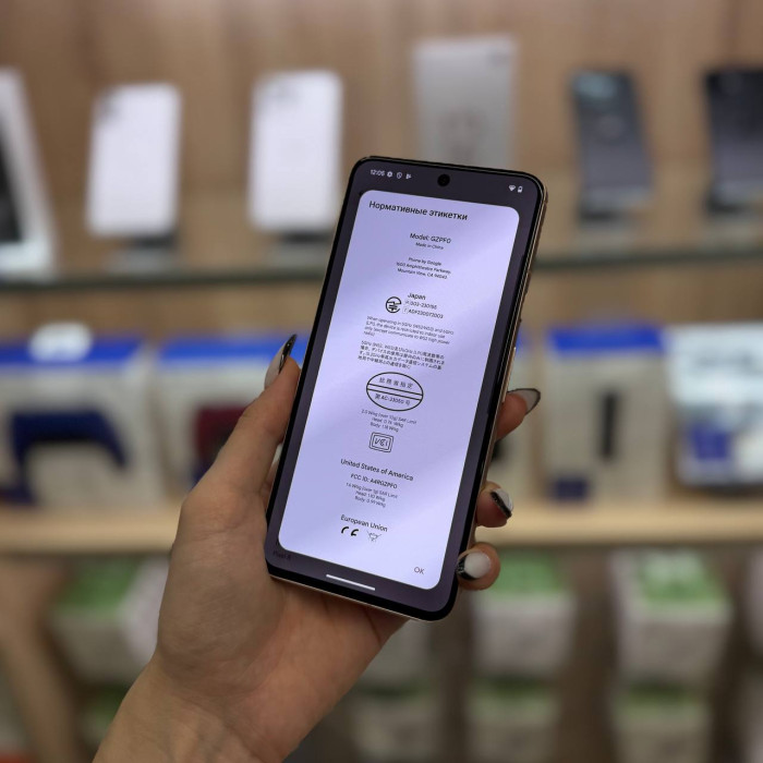 Уценка Смартфон Google Pixel 8 8/128GB Розовый (Rose) | Фото 4 из 4