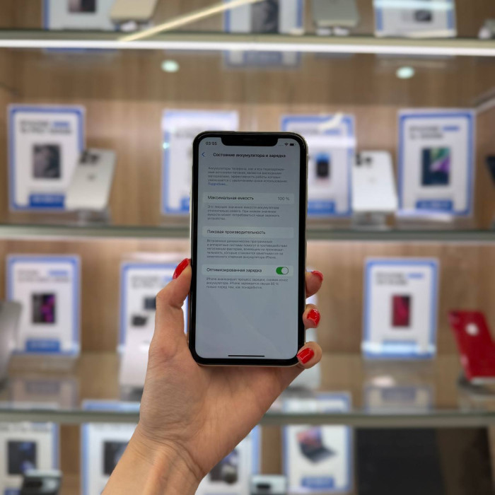 Б/у Смартфон Apple iPhone 11 64GB White | Фото 4 из 5